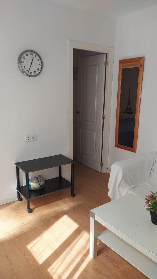 Apartamento en C. María Luisa 2 Dormitorios Madri Exterior foto